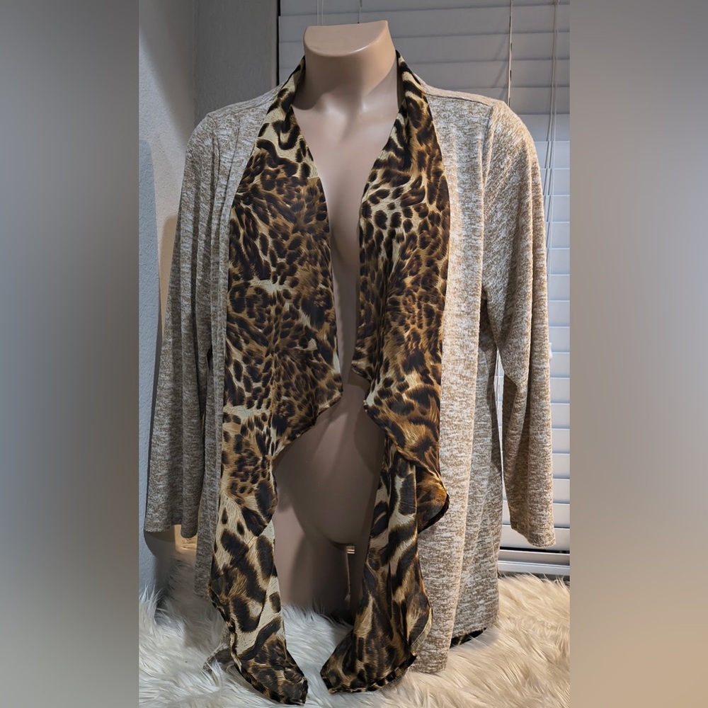 Avenue Women’s 2X  Cardigan